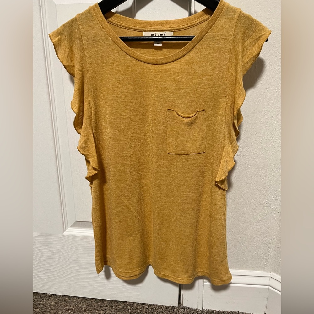 Yellow shirt